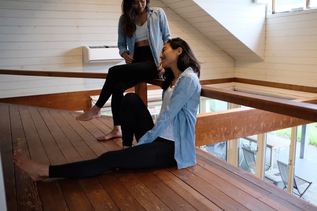 山中湖のコテージGARDEN SHEDのCorvette2階吹き抜けスペース