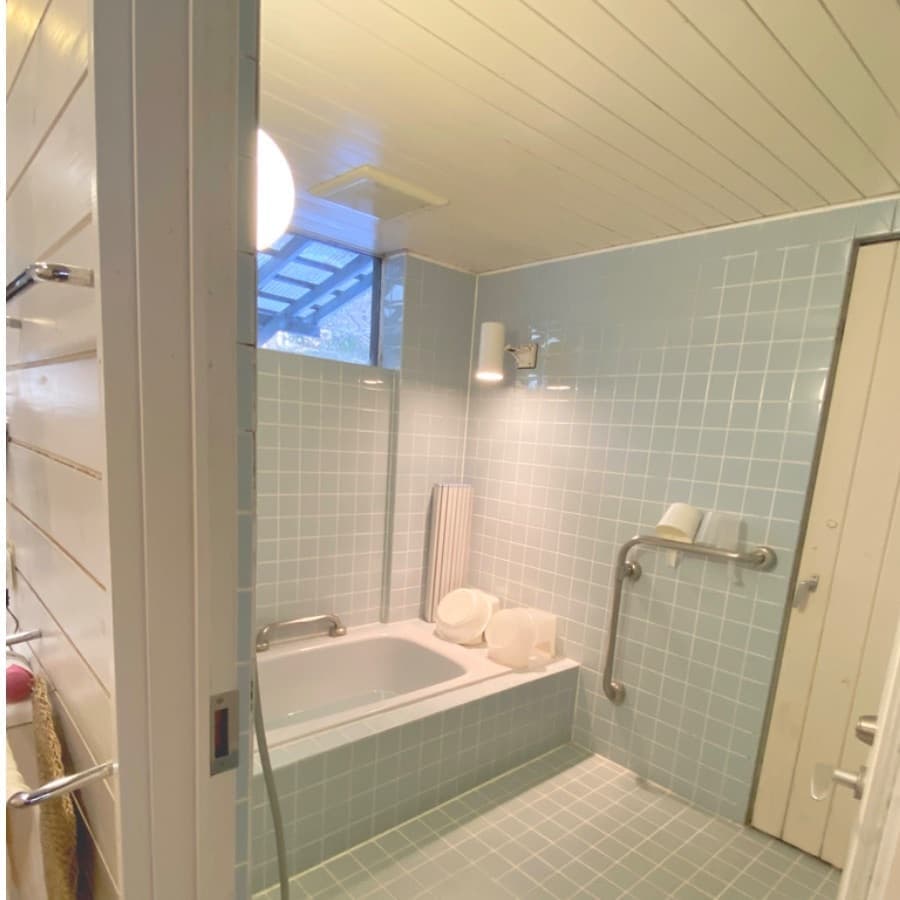山中湖コテージ GARDEN SHEDのバスルーム
